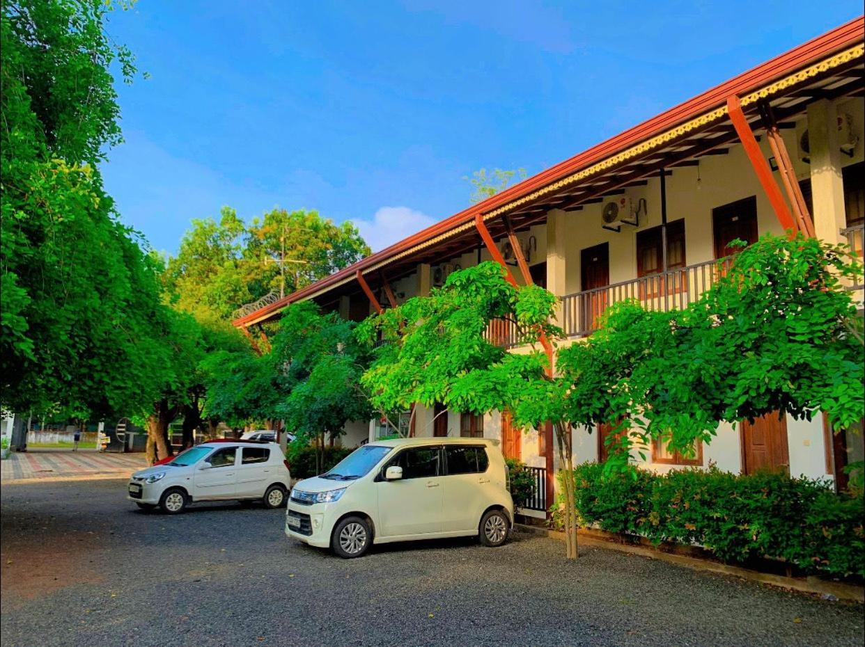 UD Garden Hotel Kataragama Exterior foto