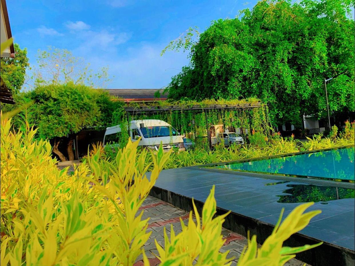 UD Garden Hotel Kataragama Exterior foto